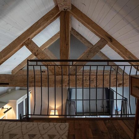 ホテル Public House Lofts クレスティド・ビュート エクステリア 写真